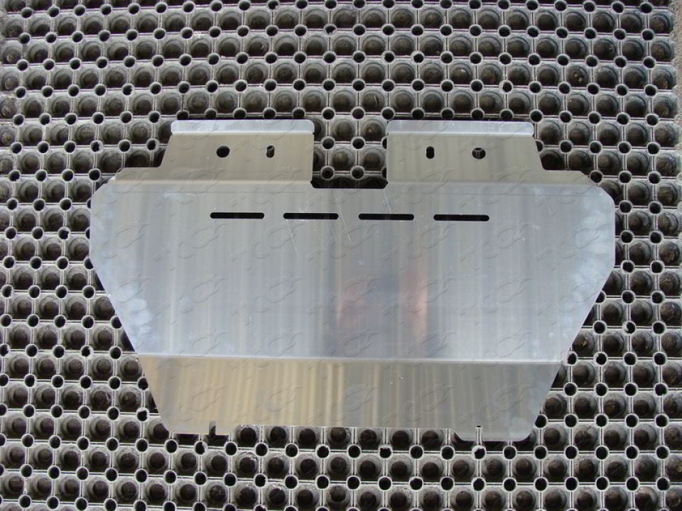 Защита радиатора (алюминий) 4 мм для Ниссан Патрол 2014