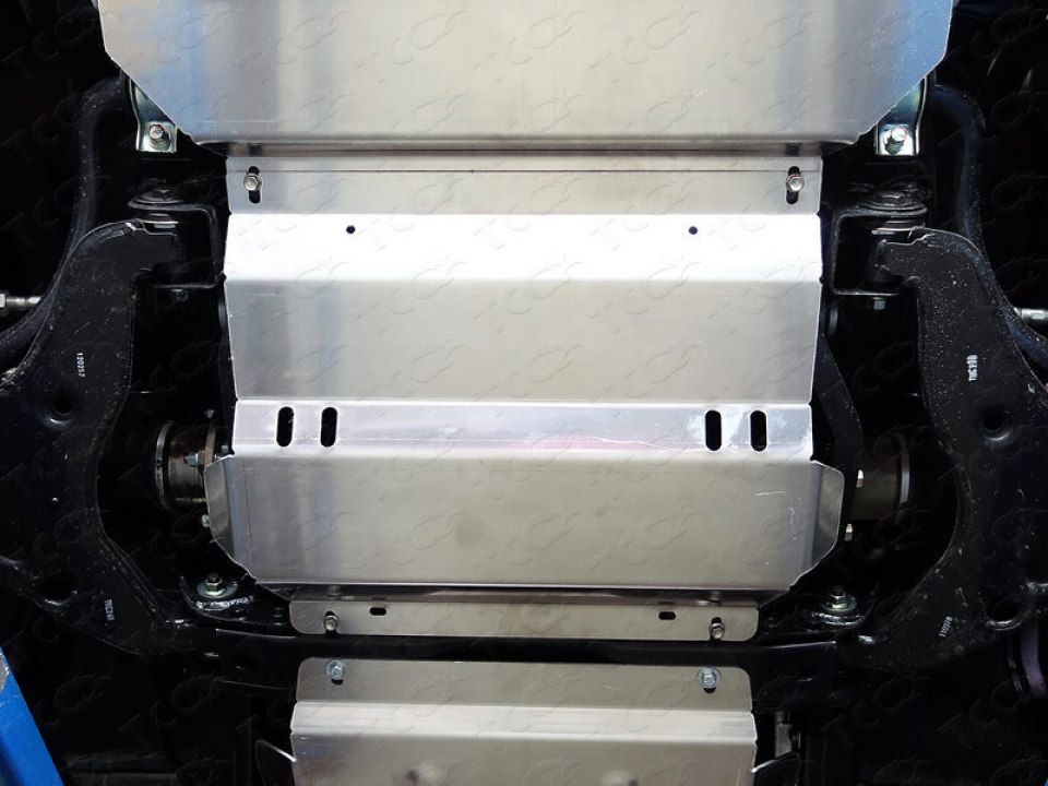 Защита картера двигателя алюминий 4мм для Митсубиши Паджеро спорт 2016