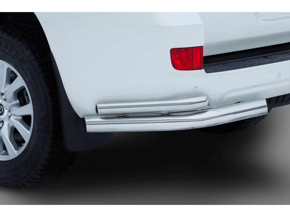 Защита заднего бампера уголки двойные для Тойота Ленд Круизер 200, 2015-